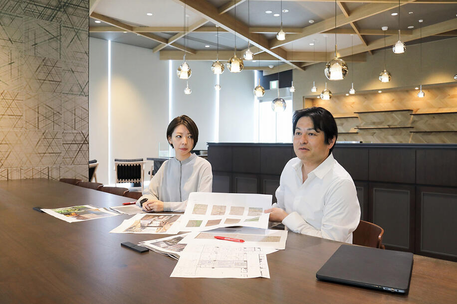 「Omoiiro」はデザイナーの恣意性やタイルの意外性を活かせるツール