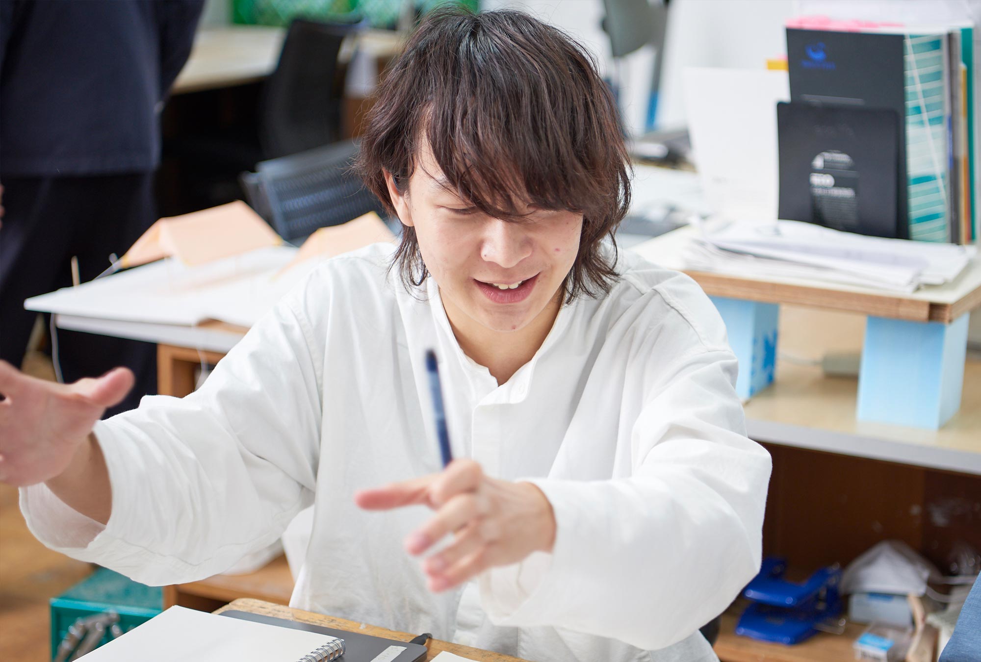 東京藝術大学大学院 中山研究室・岩崎さん（左）、藤井さん（右）