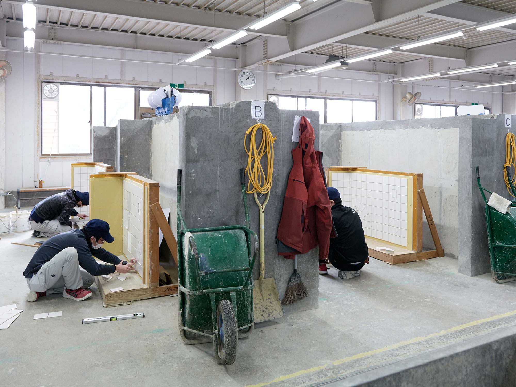 INAX建築技術専門校　実習室の様子