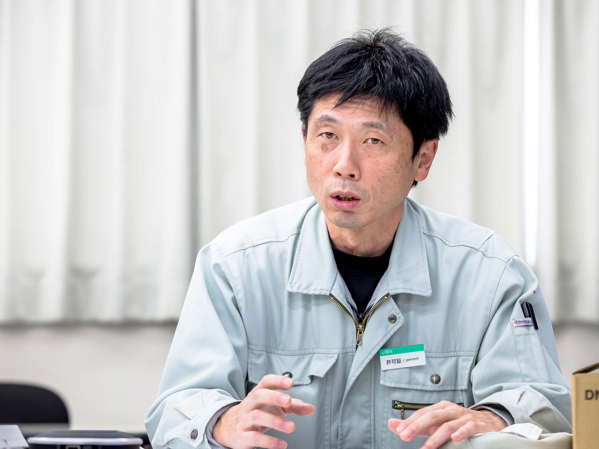 製造担当　加藤公一（新興窯業）